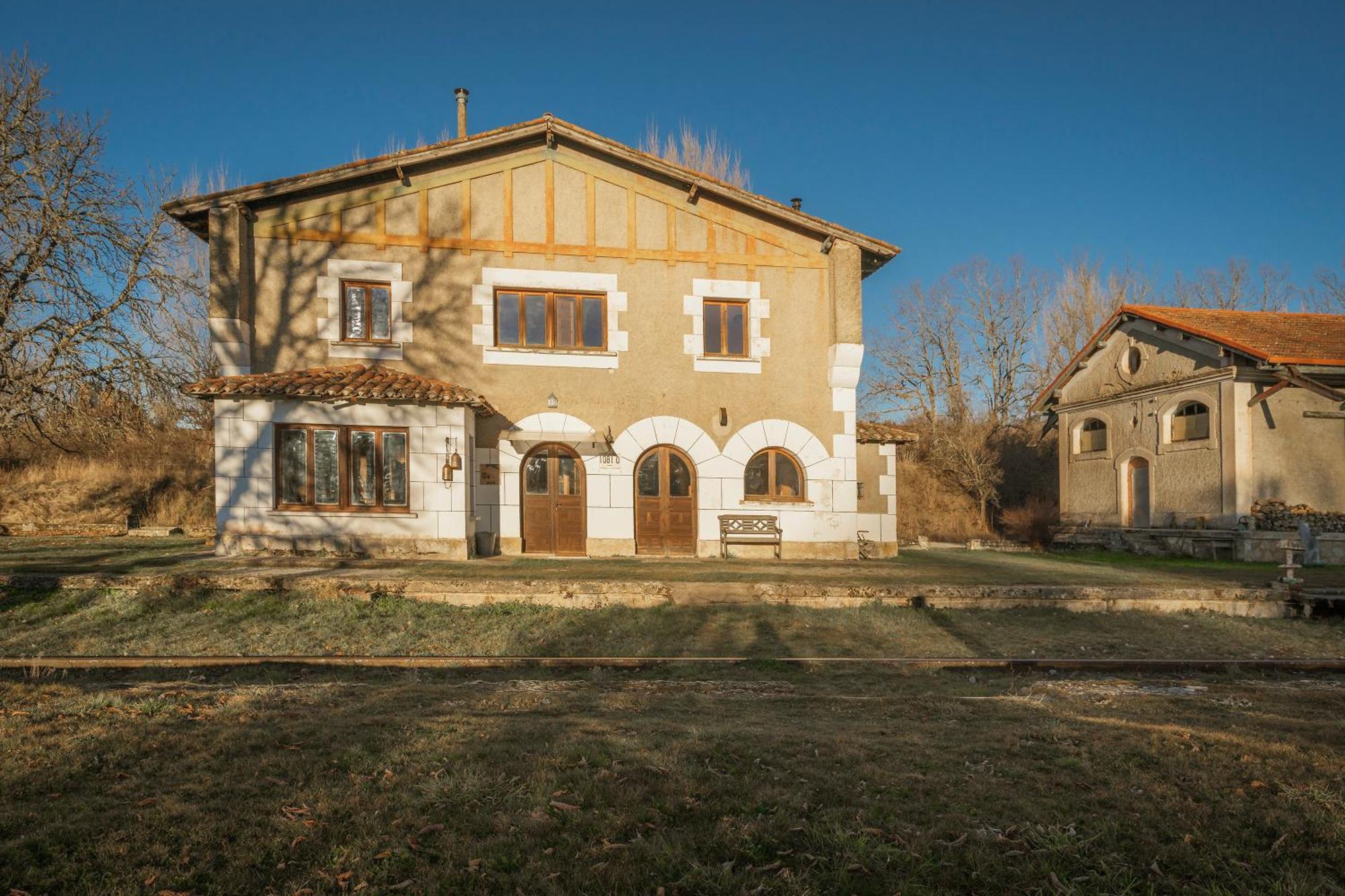 Hostal La Estacion De Rabanera Rabanera del Pinar Exterior foto